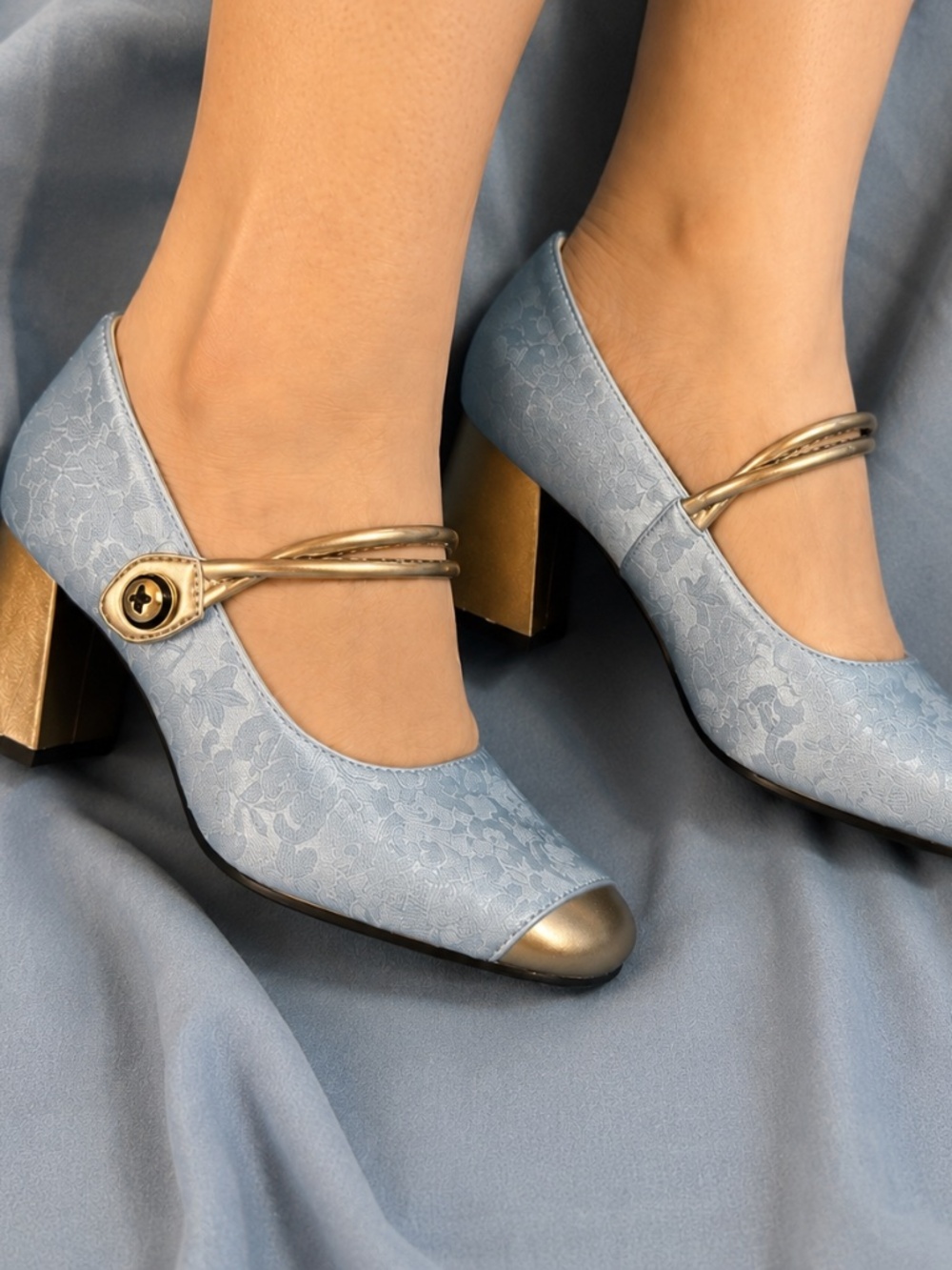 SHEIN Blue Floral Print Mary Jane Strap Office Work Heels Size 6